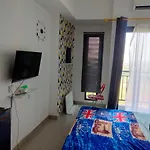 Studio Healing Sayana Apartment